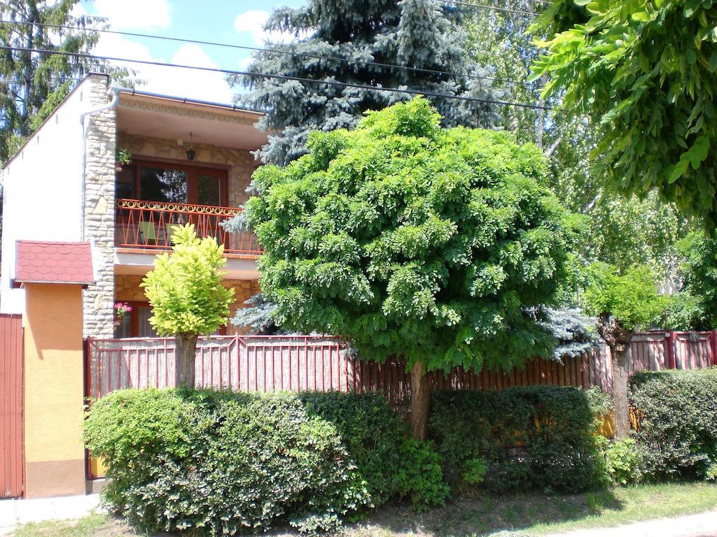 Kurca-parti Vendégház Szentes Exterior foto